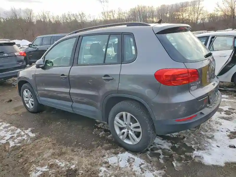 WVGBV7AX3FW550065 2015 VOLKSWAGEN TIGUAN-1