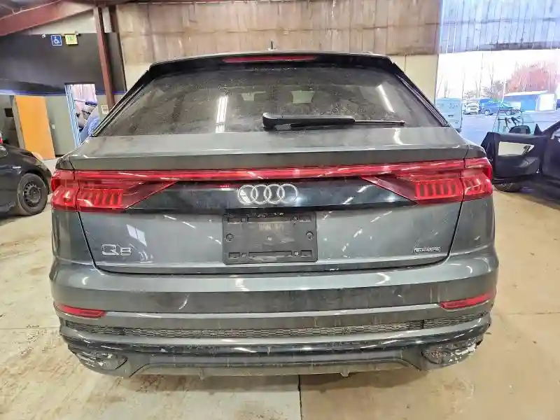 WA1FVAF16MD016939 2021 AUDI Q8-5