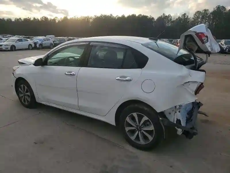 3KPA24AD7PE520379 2023 KIA RIO-1