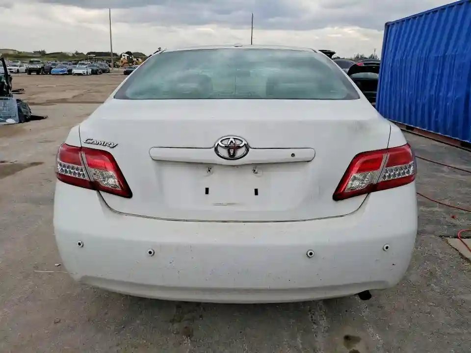 4T1BF3EK3AU552679 2010 TOYOTA CAMRY-5