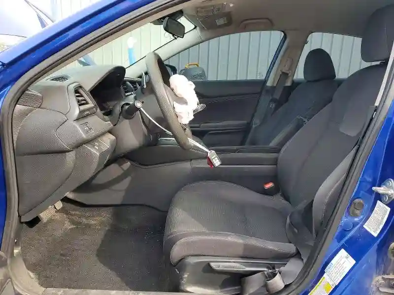 19XZE4F58KE019103 2019 HONDA INSIGHT-5