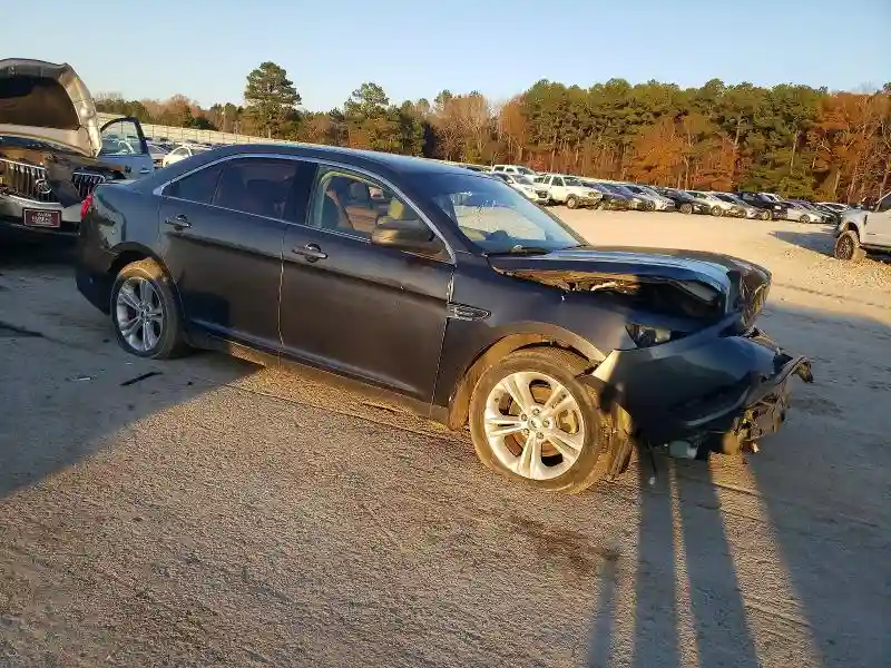 1FAHP2D83JG142075 2018 FORD TAURUS-3