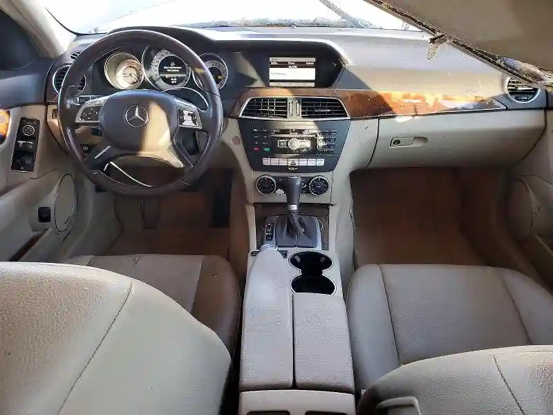WDDGF4HB2DA780034 2013 MERCEDES-BENZ C-CLASS-5