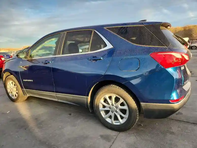 2GNAXUEV7M6106882 2021 CHEV EQUINOX-1