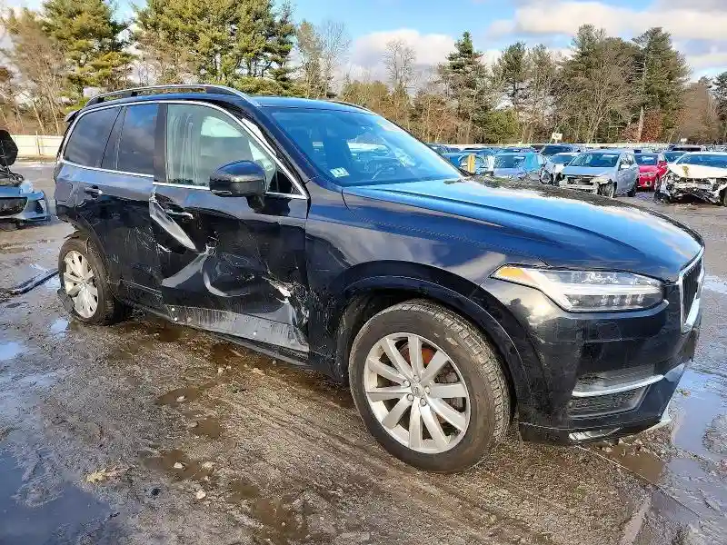 YV4A22PK4H1182290 2017 VOLVO XC90-3