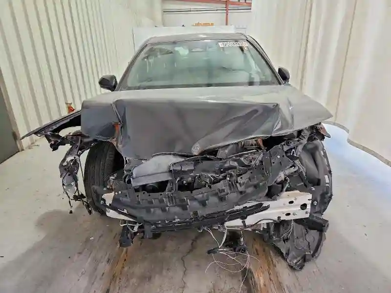 4T1DAACK9SU519296 2025 TOYOTA CAMRY-4