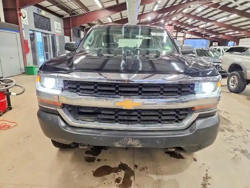 1GCVKNEH4HZ301728 2017 CHEVROLET ALL MODELS-4