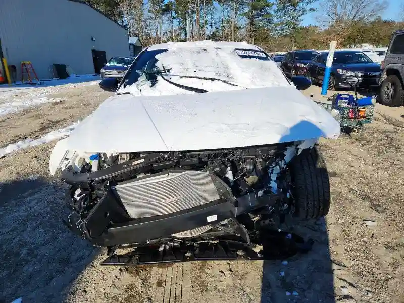 KMHLM4DG7SU915290 2025 HYUNDAI ELANTRA-4