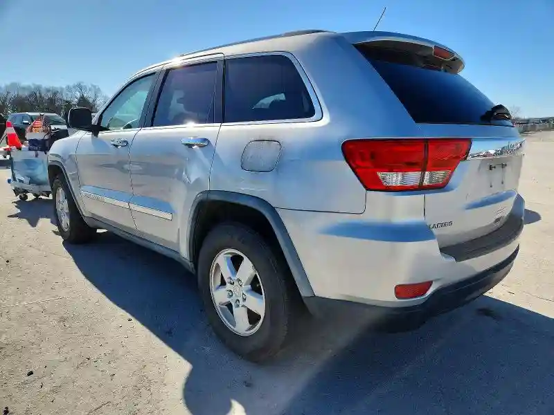 1J4RS4GGXBC564195 2011 JEEP GRAND CHEROKEE-1