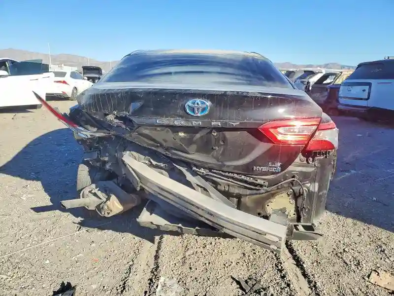 4T1B31HK2JU004603 2018 TOYOTA CAMRY-5