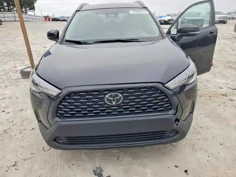 7MUBAAAG2PV070958 2023 TOYOTA COROLLA CR-4