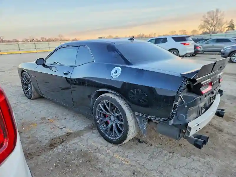 2C3CDZDJ2GH191603 2016 DODGE CHALLENGER-1