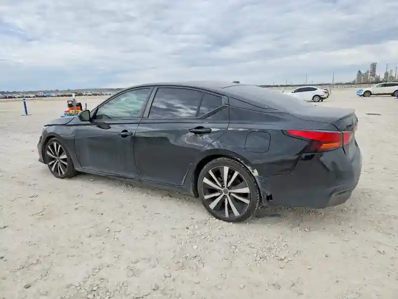 1N4BL4CV3NN354626 2022 NISSAN ALTIMA-1
