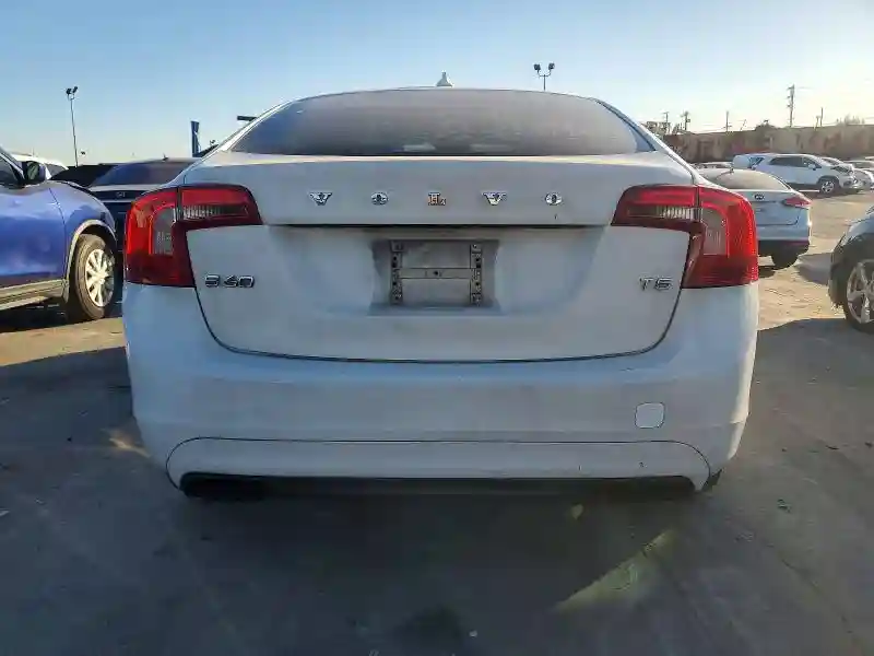 YV1612FS9E2294614 2014 VOLVO S60-5