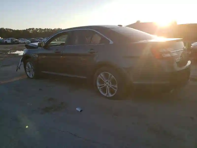 1FAHP2D83JG142075 2018 FORD TAURUS-1