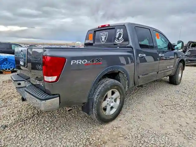 1N6BA0EC2BN322019 2011 NISSAN TITAN-2