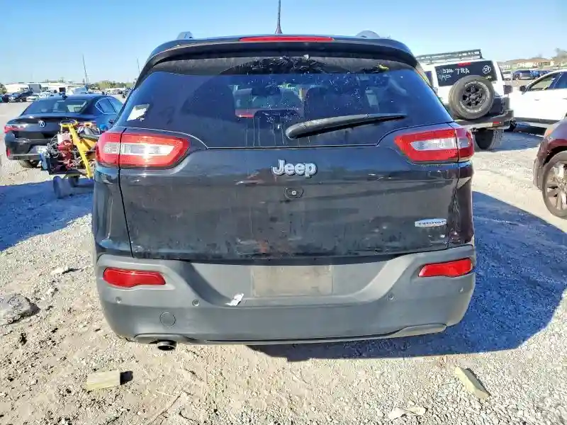 1C4PJLCB1HW613523 2017 JEEP GRAND CHEROKEE-5