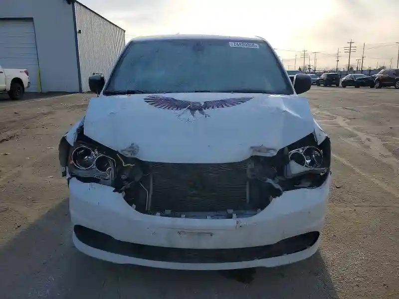 2C4RDGBG8KR524858 2019 DODGE CARAVAN-4