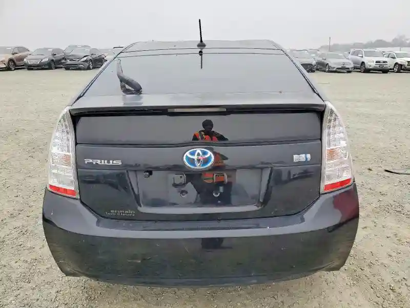 JTDKN3DU2B1452750 2011 TOYOTA PRIUS-5