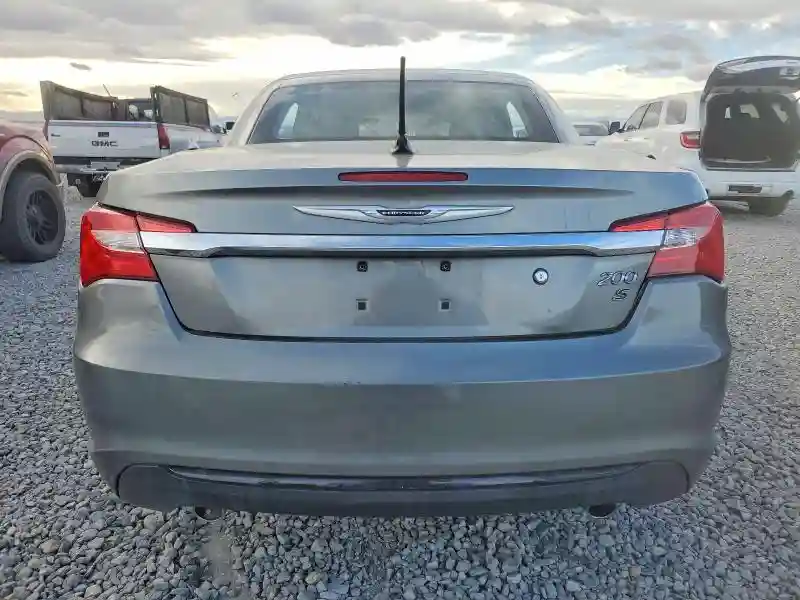 1C3BCBGG8CN283337 2012 CHRYSLER 200-5