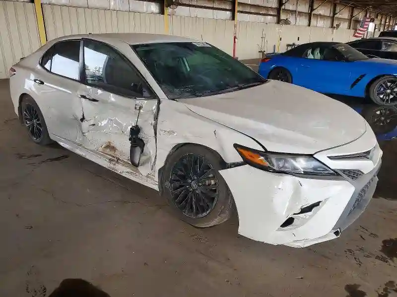 4T1G11AK2LU328420 2020 TOYOTA CAMRY-3