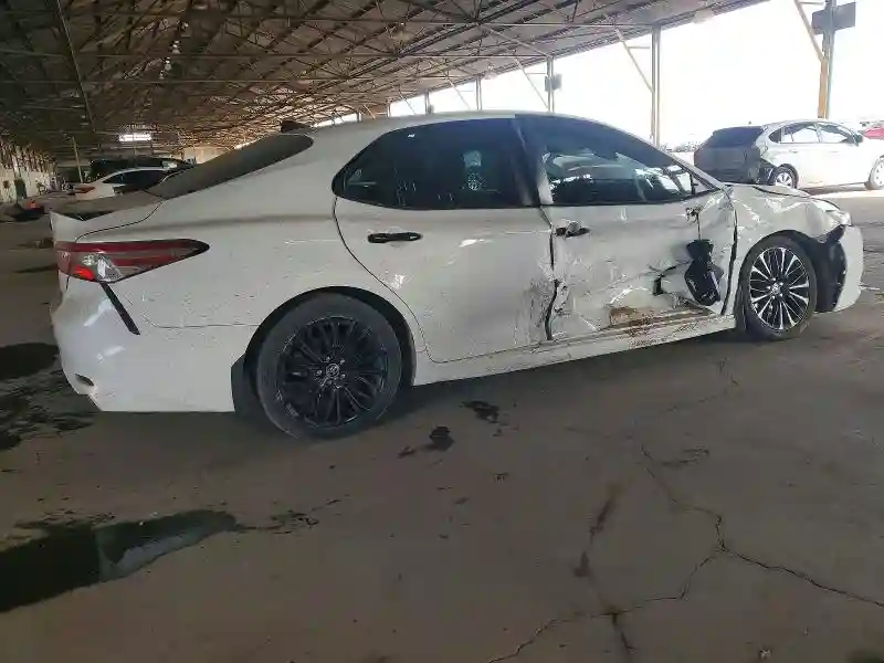 4T1G11AK2LU328420 2020 TOYOTA CAMRY-2