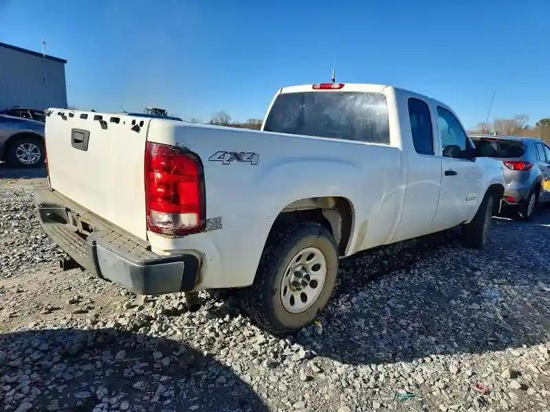 1GTR2TE34BZ113924 2011 GMC SIERRA-2