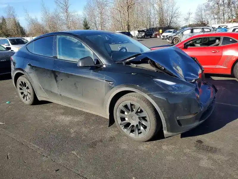 7SAYGDEE6NF544038 2022 TESLA MODEL Y-3