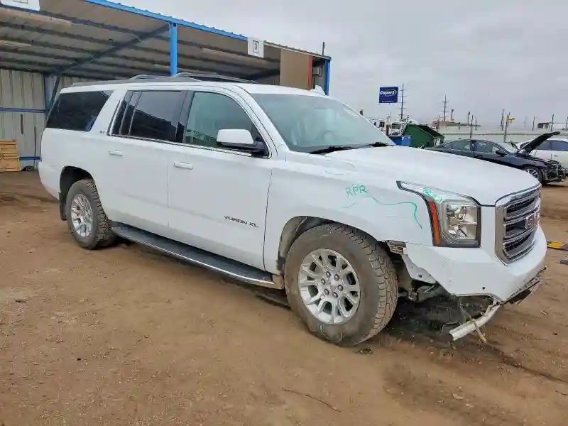 1GKS2GKC1JR197667 2018 GMC YUKON-3