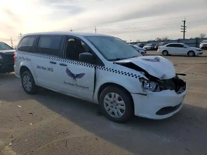 2C4RDGBG8KR524858 2019 DODGE CARAVAN-3