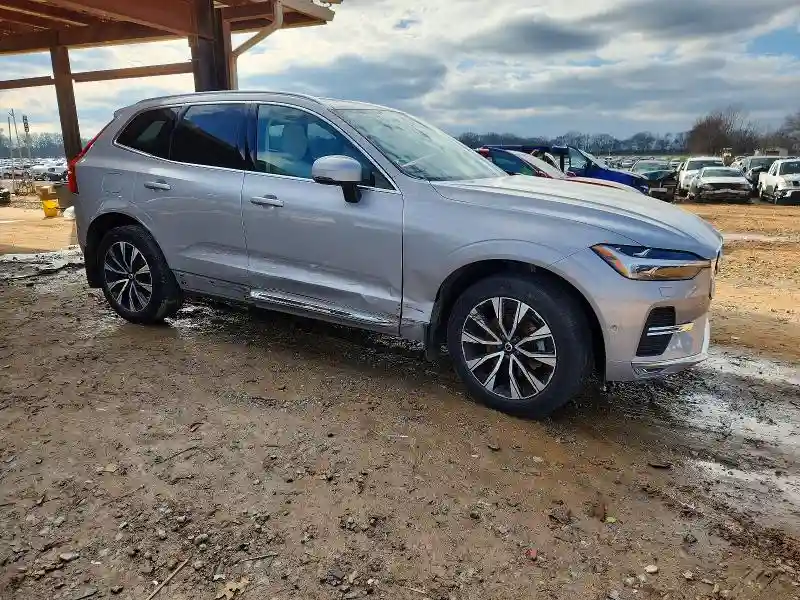 YV4L12DN3P1319549 2023 VOLVO XC60 PLUS-3
