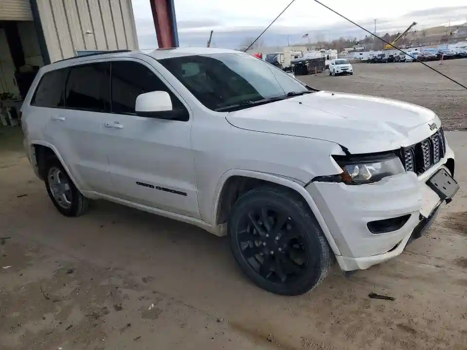 1C4RJFAG8JC420351 2018 JEEP GRAND CHEROKEE-3