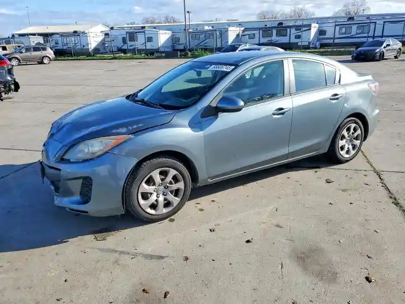 JM1BL1TF2D1703914 2013 MAZDA 3-0