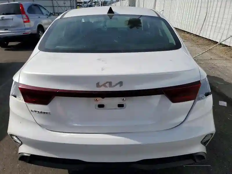 3KPF24AD0PE666936 2023 KIA FORTE LXS-5