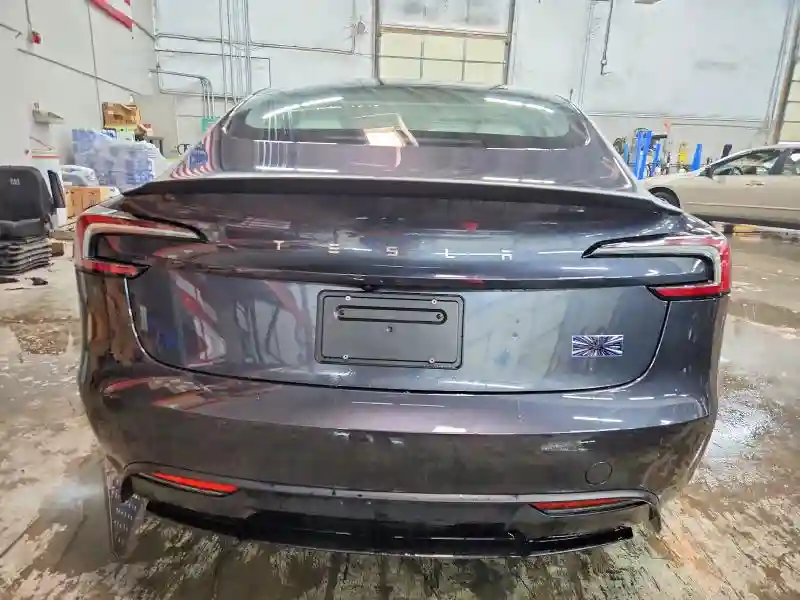 5YJ3E1ET6RF824459 2024 TESLA MODEL 3-5