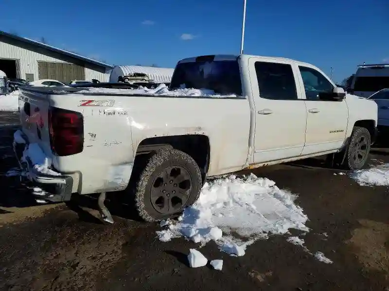 3GCUKREC7GG104204 2016 CHEVROLET ALL MODELS-2