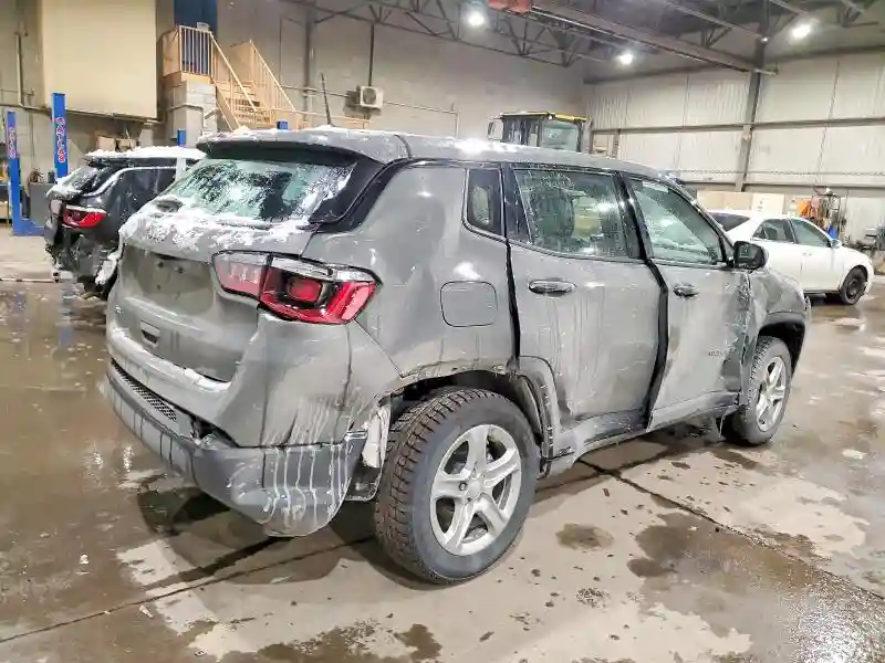 3C4NJDAN2RT585572 2024 JEEP COMPASS-2