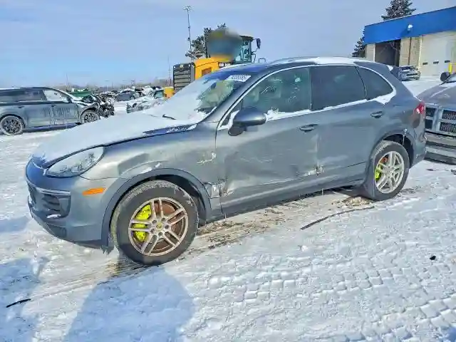 WP1AE2A29HLA74933 2017 PORSCHE CAYENNE-0