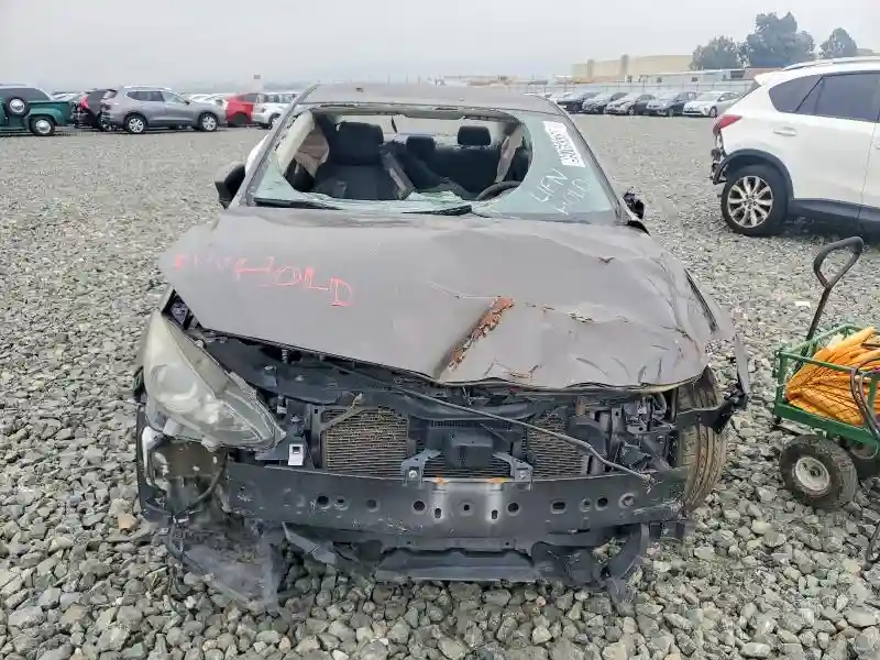 3MZBM1U75EM106763 2014 MAZDA 3-4