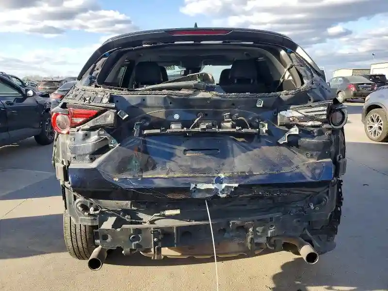 JM3KFADM1J1329643 2018 MAZDA CX-5-4