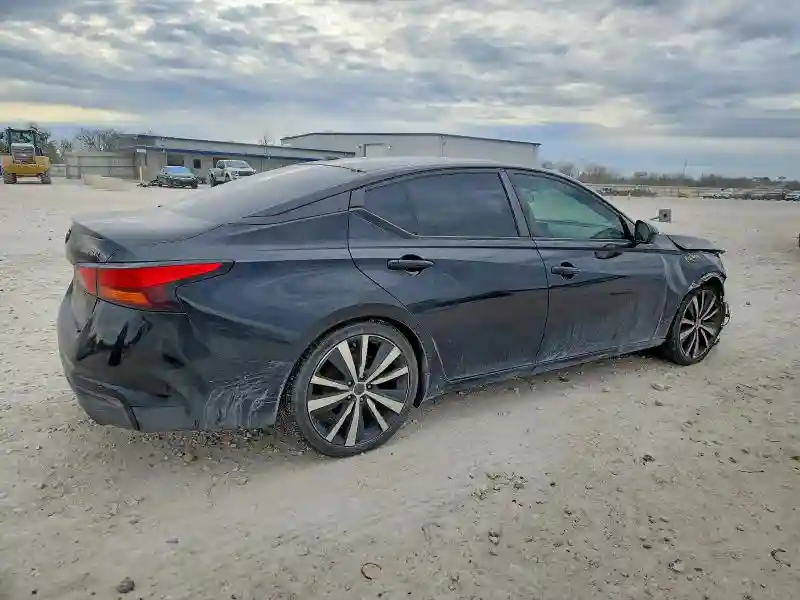 1N4BL4CV3NN354626 2022 NISSAN ALTIMA-2