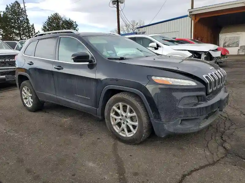 1C4PJMCS6GW240354 2016 JEEP GRAND CHEROKEE-3