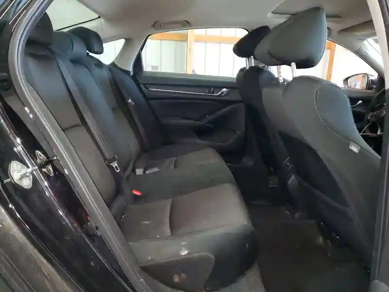 1HGCV1F42JA065959 2018 HONDA ACCORD-4