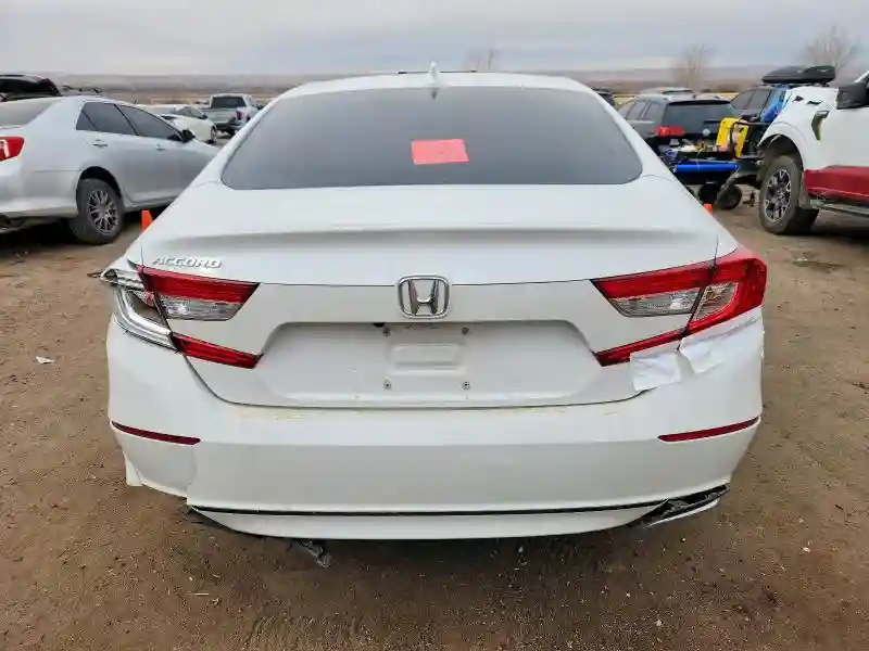 1HGCV1F43JA143262 2018 HONDA ACCORD-5