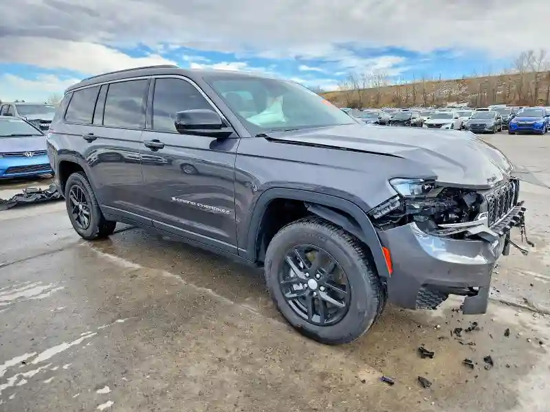 1C4RJKAG4S8662096 2025 JEEP CHEROKEE-3