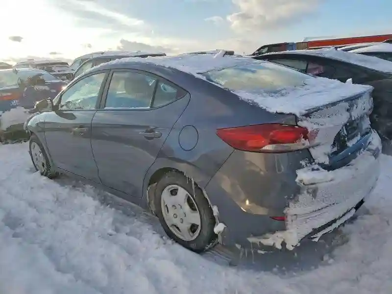 KMHD84LF8JU558301 2018 HYUNDAI ELANTRA-1