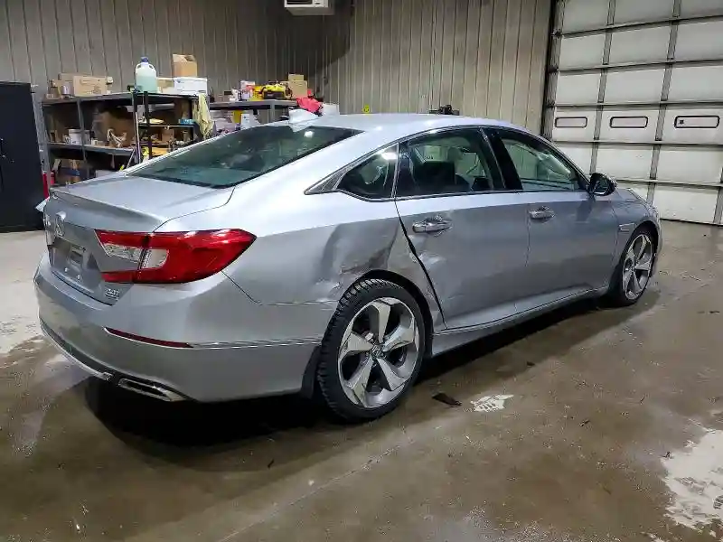 1HGCV2F95JA043455 2018 HONDA ACCORD-2