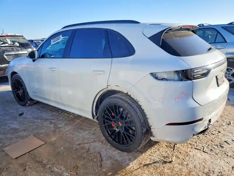 WP1AG2AY7MDA33560 2021 PORSCHE CAYENNE-1