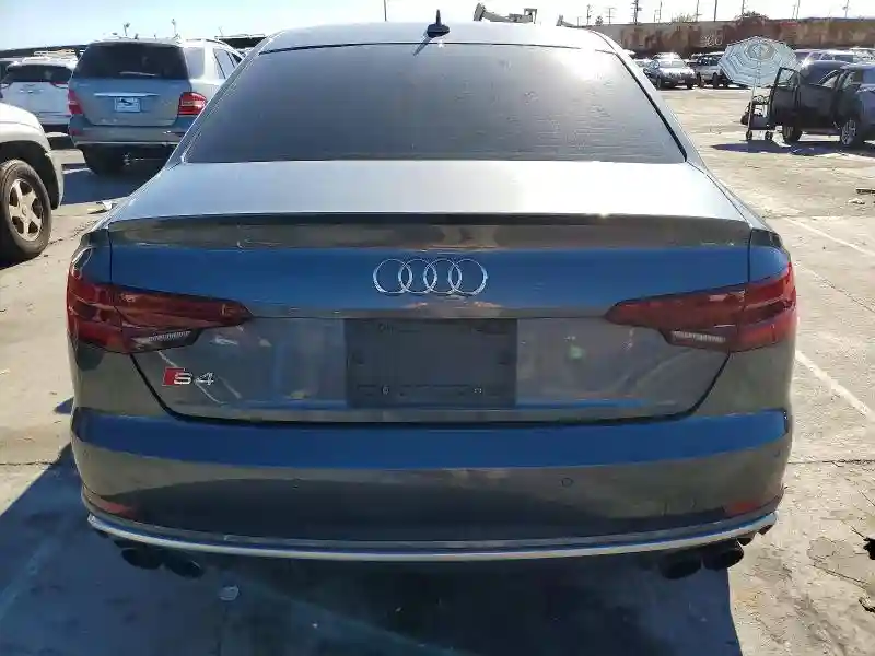 WAUB4AF44JA214415 2018 AUDI S4/RS4-5