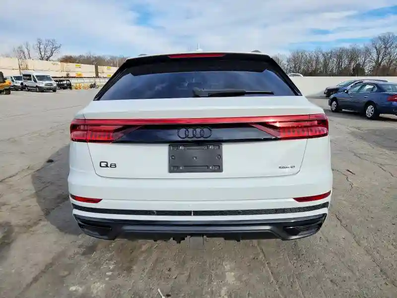 WA1EVAF18MD012905 2021 AUDI Q8-5